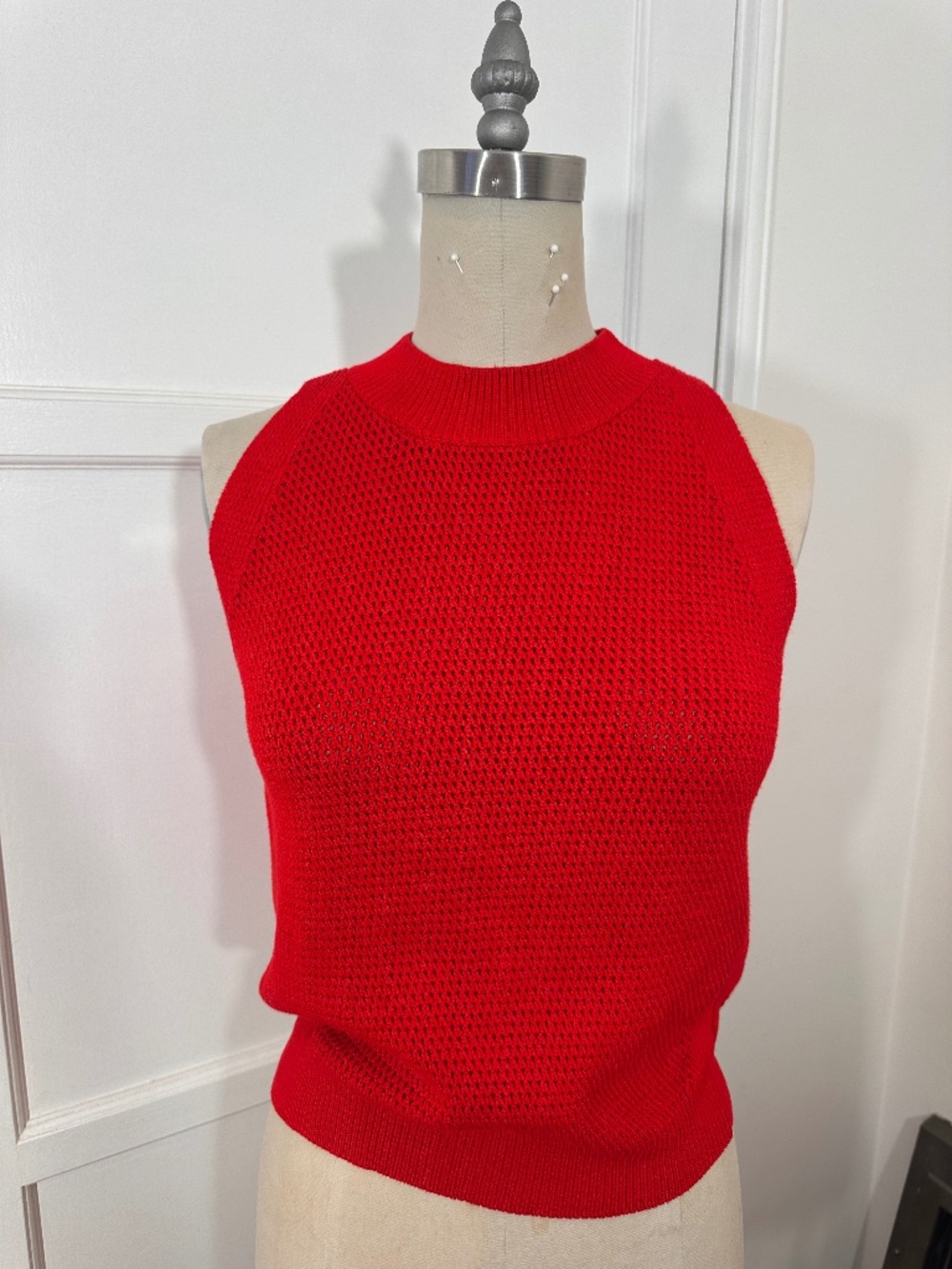 Commence sleeveless sweater